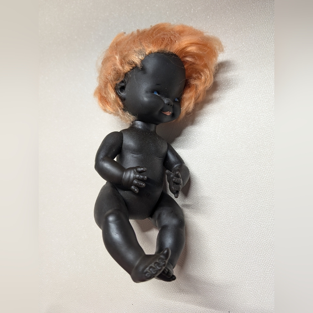 Vintage black rubber doll plasticos chilena